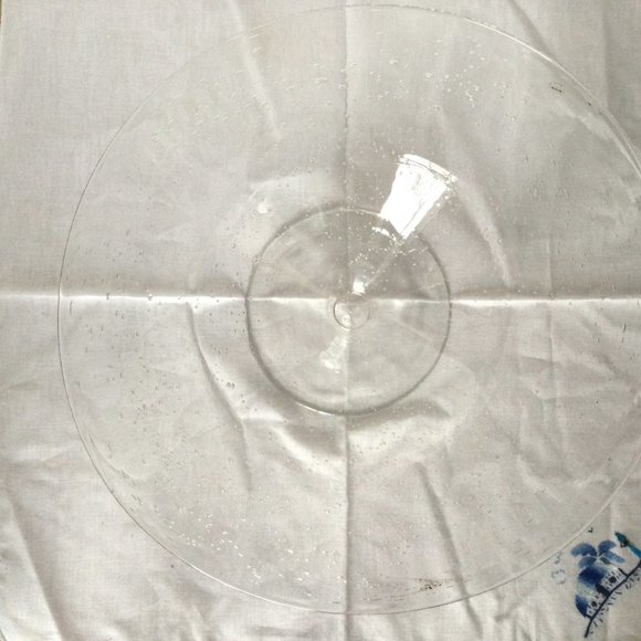 Large clear glass bowl fruit stand with bubbles footed 11.25" light weight - Picture 7 of 7